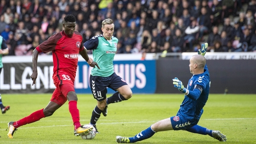 Paul Onuachu with Gerard Doherty and Aaron McEneff