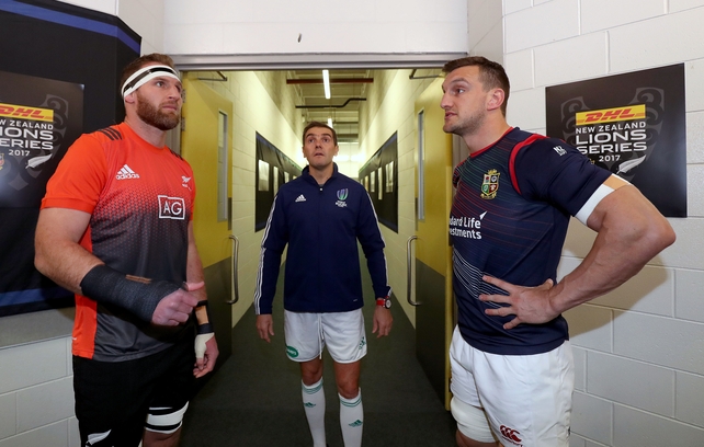 Kieran Read and Sam Warburton watch that coin