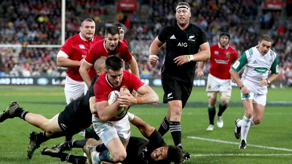 Conor Murray got the decisive second try for the visitors