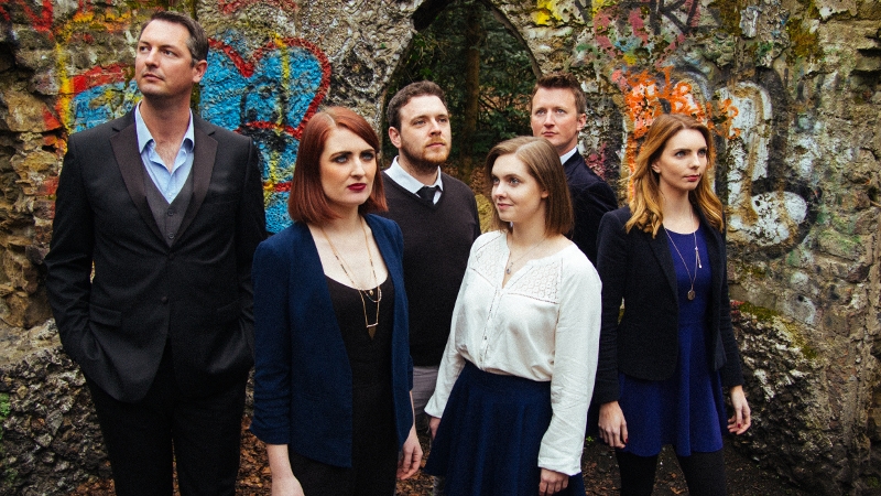 Ardú (Leanne Fitzgerald third from right)