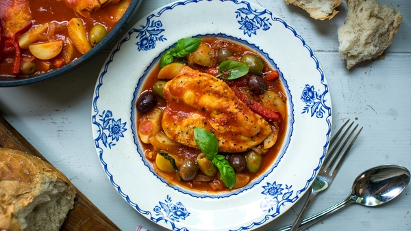 Donal Skehan's One Pan Chicken Cacciatore
