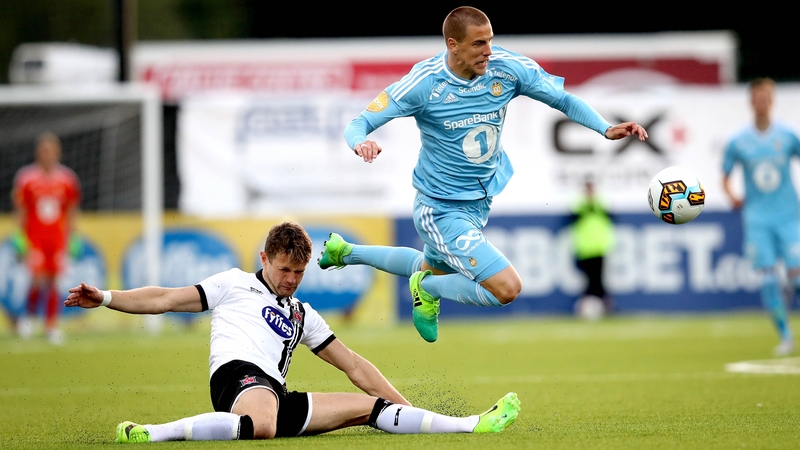 Dane Massey wins a challenge