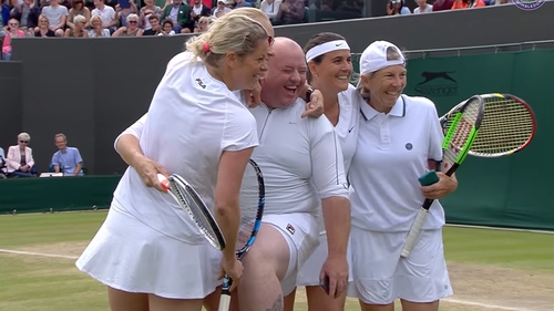 A star is b(j)orn - Chris Quinn with his new tennis pals