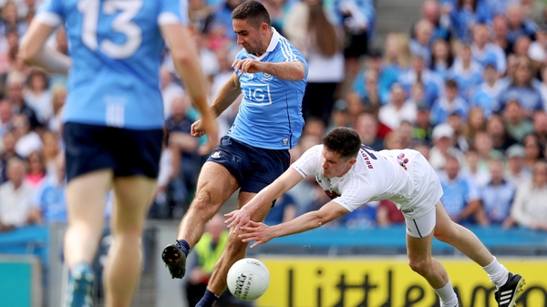 James McCarthy scoring the second Dublin goal