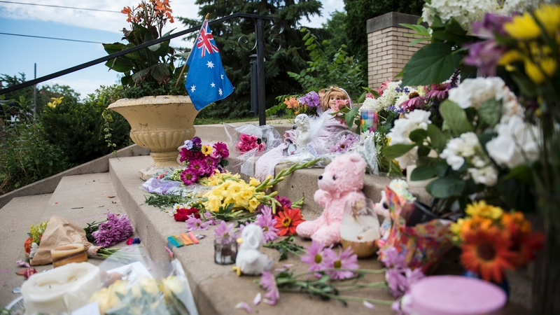 A makeshift memorial at the Lake Harriet Spiritual Community centre where Justine Damond worked