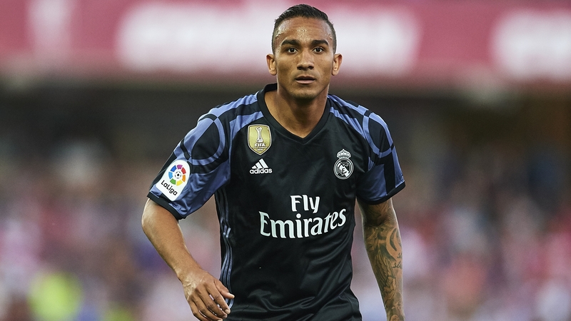 Danilo joins Manchester City
