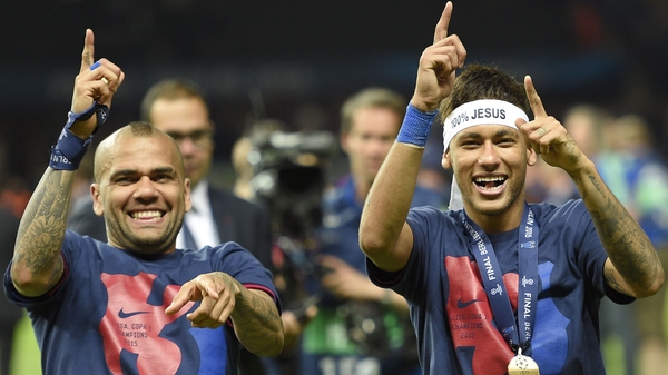 Dani Alves (L) with Neymar