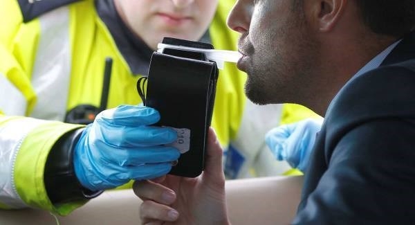 Under the proposed bill, drivers found with 50mg-80mg of alcohol per 100ml of blood, will face a mandatory ban