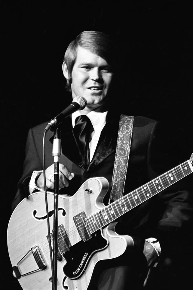 Glen Campbell on stage at the International Hotel in Las Vegas, 1970.