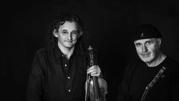Watch: Martin Hayes & Dennis Cahill strike up a tune