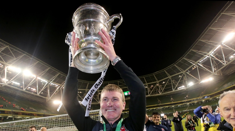 Dundalk boss Stephen Kenny with the FAI Cup in 2015