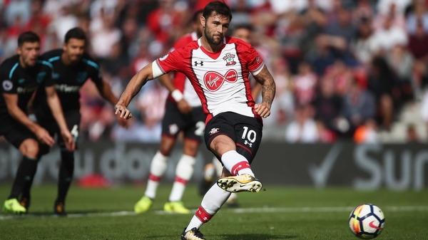 Charlie Austin fires home from the spot for Southampton