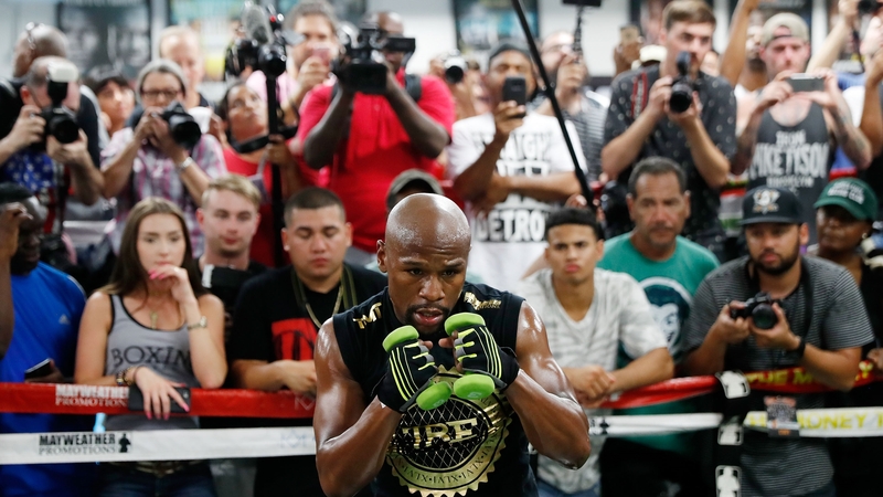 Floyd Mayweather is determined to 'go out with a bang'