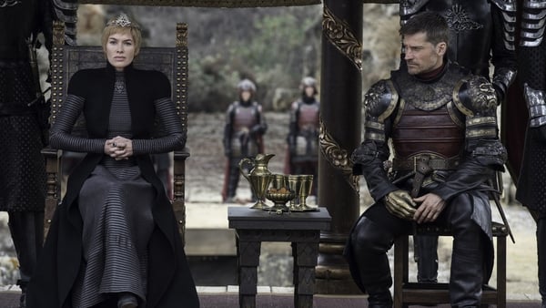 Cersei and Jaime meet Jon Snow and co. in the Dragonpit