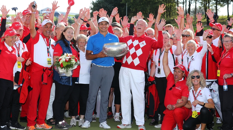 Julian Suri of the United States celebrates