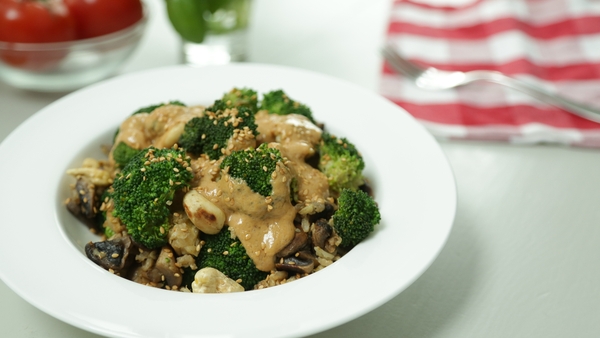 Celebrity OT: Nutty Fried Rice Bowl