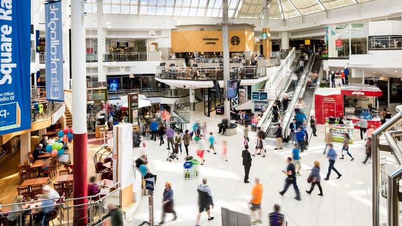 A number of the 160 units in the scheme were originally sold to owner occupiers, individuals and to groups of separate investors