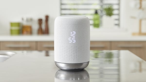 The new Sony speaker uses Google Assistant