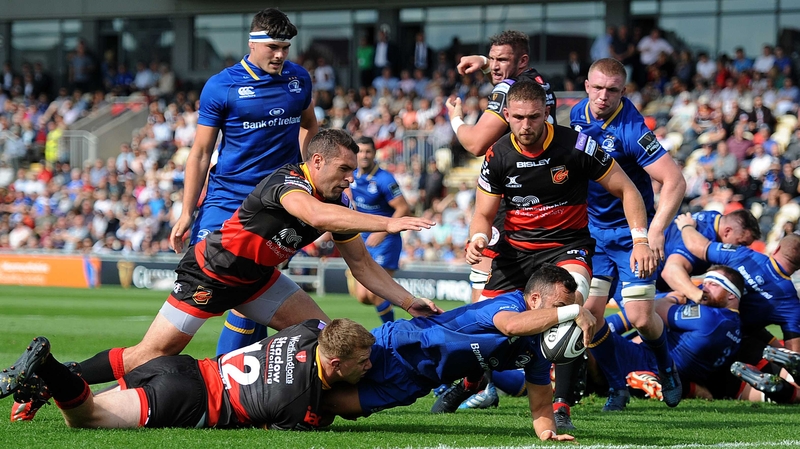 Jamison Gibson-Park gets over for the first try