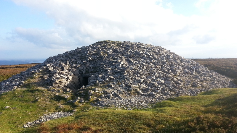 The bones were found in 1911 during an excavation of the passage tomb complex in Carrowkeel, Co Sligo