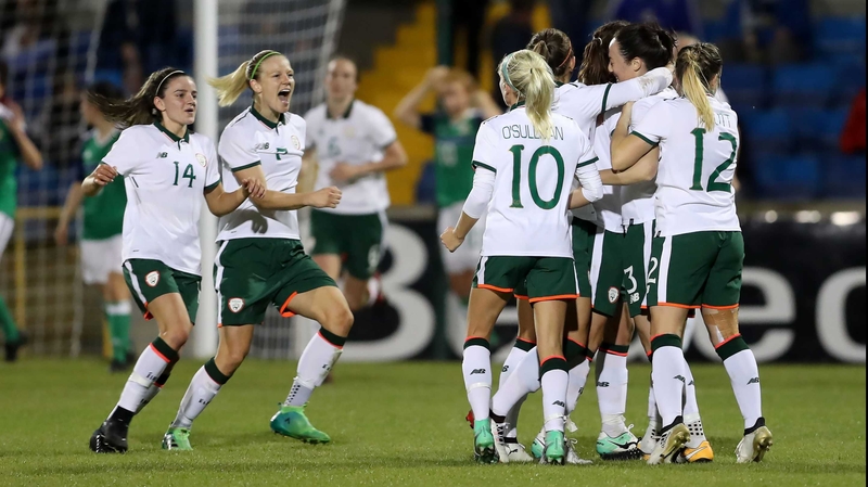The Republic of Ireland women's team celebrate their opening goal