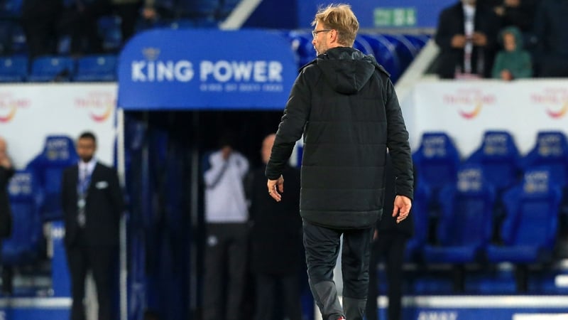 Jurgen Klopp leaves the field after the 2-0 loss to Leicester City