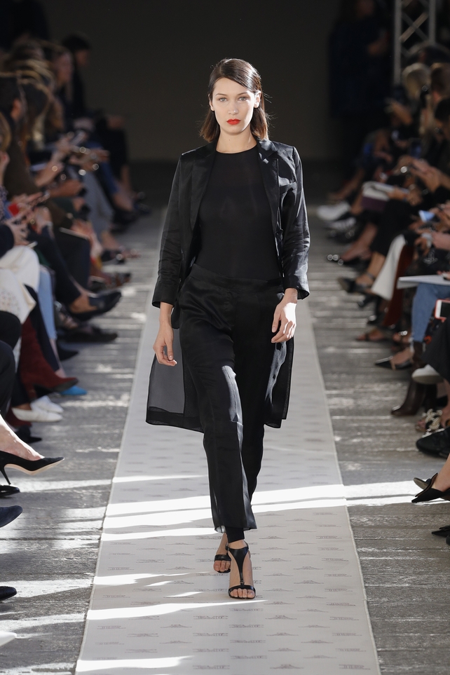Bella Hadid walked the runway at the Max Mara show during Milan Fashion Week Spring/Summer 2018 earlier today.