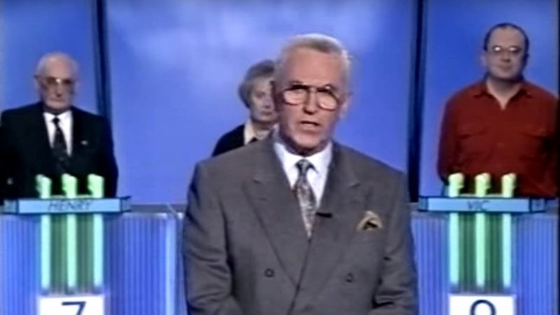 William G Stewart hosted and produced the popular daytime quiz Fifteen to One from 1988 to 2003