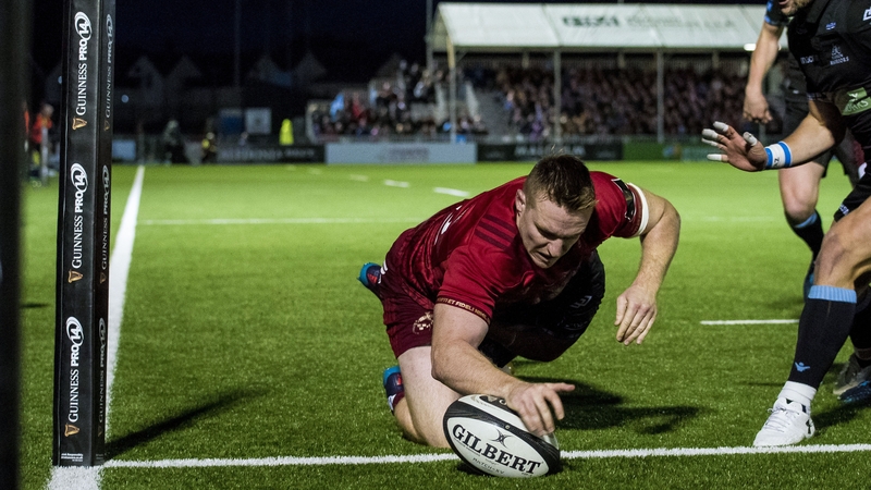 Rory Scannell touches down