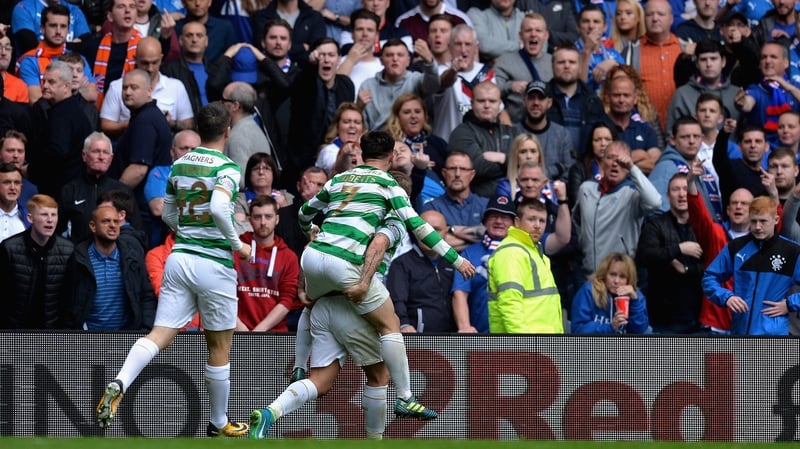 Leigh Griffiths celebrates his goal