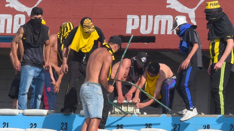Referees in Uruguay are fed up with the fans