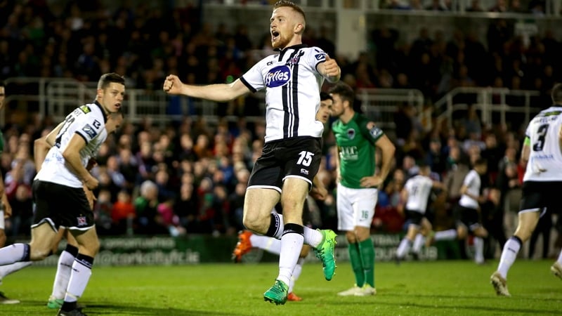 Sean Hoare celebrates Robbie Benson's late goal