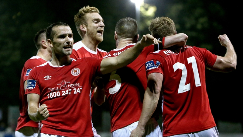 Paul O'Connor celebrates scoring the second goal with Christy Fagan