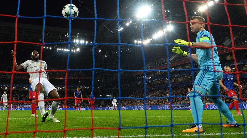 Romelu Lukaku scores for Manchester United