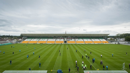 'O'Connor Park can hold 20,000. And we're not allowed anyone in here. It doesn't make sense to me'