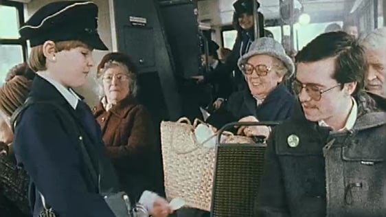 Bus conductor
