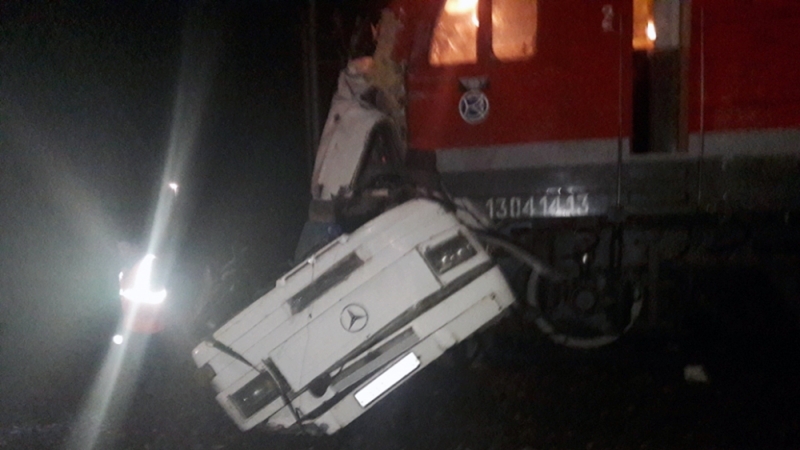 The train was travelling from St Petersburg to Nijini-Novgorod when it hit the bus