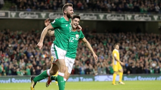 Daryl Murphy celebrates his second goal with Callum O'Dowda