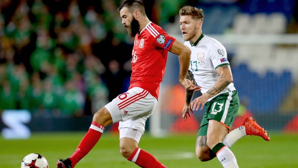 Joe Ledley with Jeff Hendrick