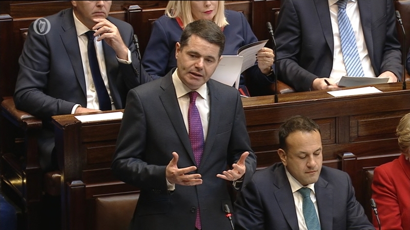 Tourism continues to be a 'national success story, Minister Donohoe tells the Dáil