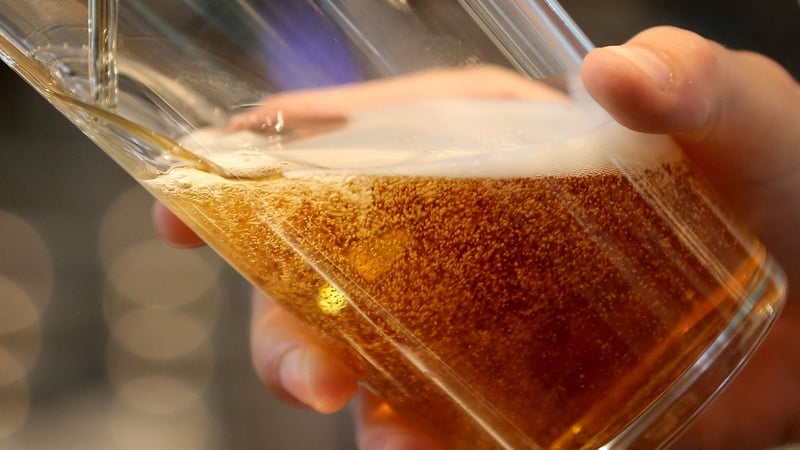 Legislation to allow pubs to serve alcohol on Good Friday has been approved in the Dáil
