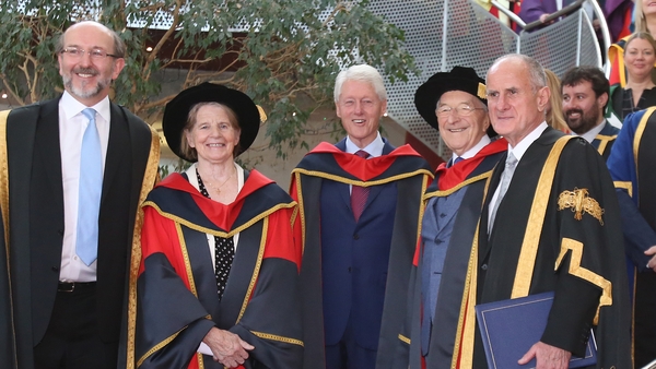 (L-R) DCU President Brian MacCraith, Sister Stanislaus Kennedy, for US President Bill Clinton, Dr Martin Naughton, Dr Martin McAleese