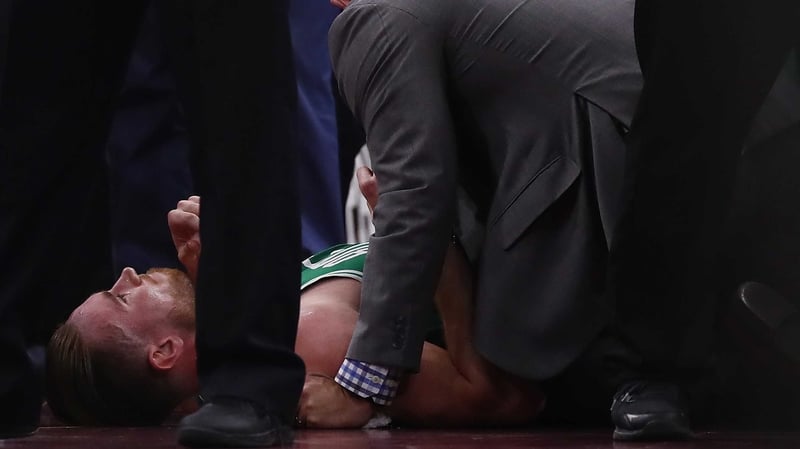 Gordon Hayward receives treatment