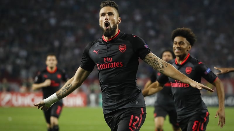 Olivier Giroud celebrates his winner