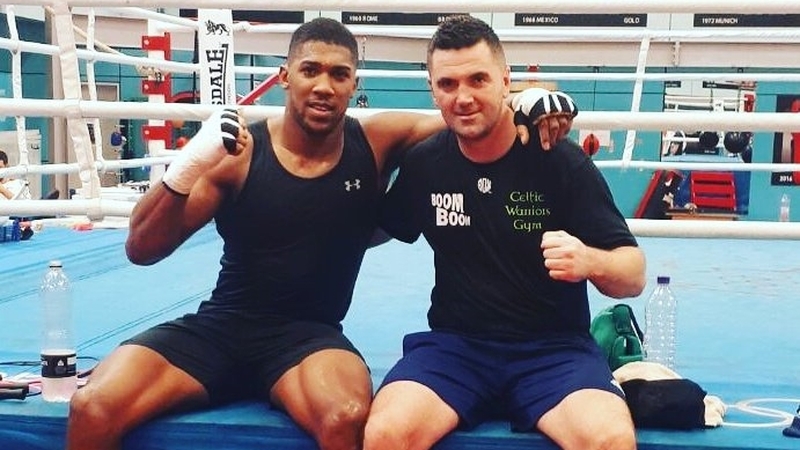 Niall Kennedy with world champion Anthony Joshua following a sparring session (photo courtesy of Niall Kennedy Twitter @niallbaskennedy)
