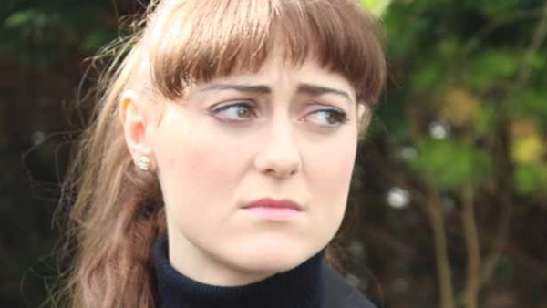 Dee feels increasingly lonely in Ros na Rún