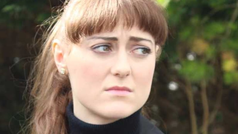 Dee feels increasingly lonely in Ros na Rún