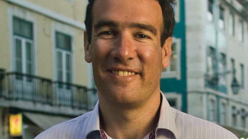 Raphael Minder: compelling account of the Catalonia imbroglio