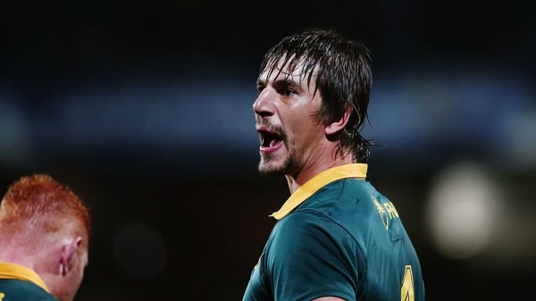 Local media reports say a man was allegedly racially and physically abused in the coastal town of Langebaan in the early hours of Sunday morning by a group that contained Etzebeth