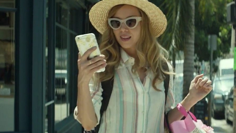 Ingrid Goes West quickly goes south